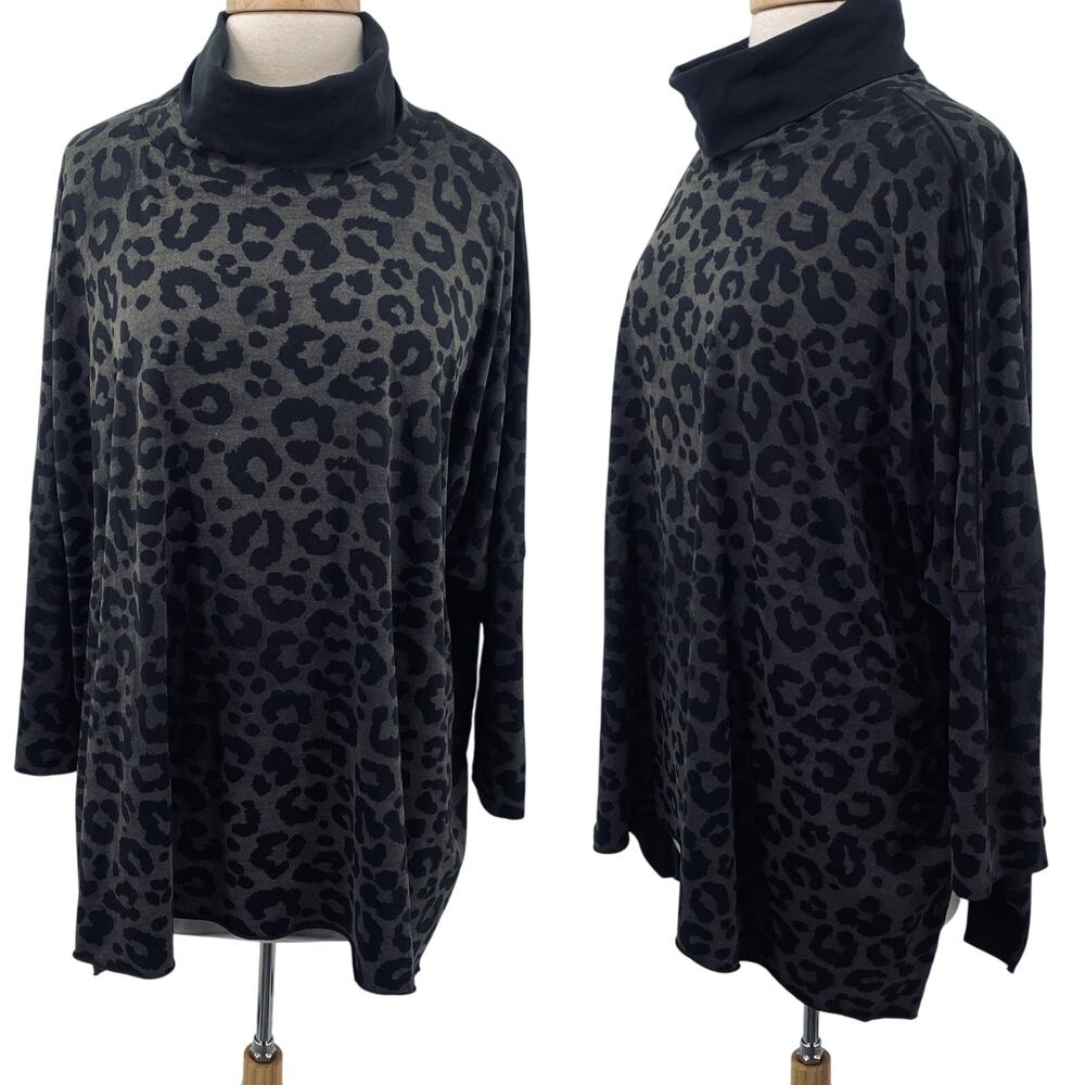 Planet by Lauren G Tunic Top Leopard Print Dolman Sleeve Turtleneck Gray Black